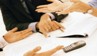 LA EXPRESIÓN TAMBIÉN ES COMUNICACIÓN LA EXPRESIÓN TAMBIÉN ES COMUNICACIÓN